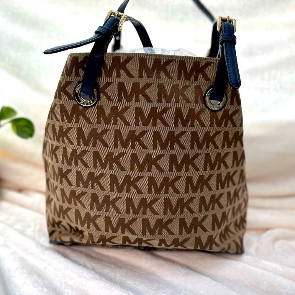 Blue & Tan MK set